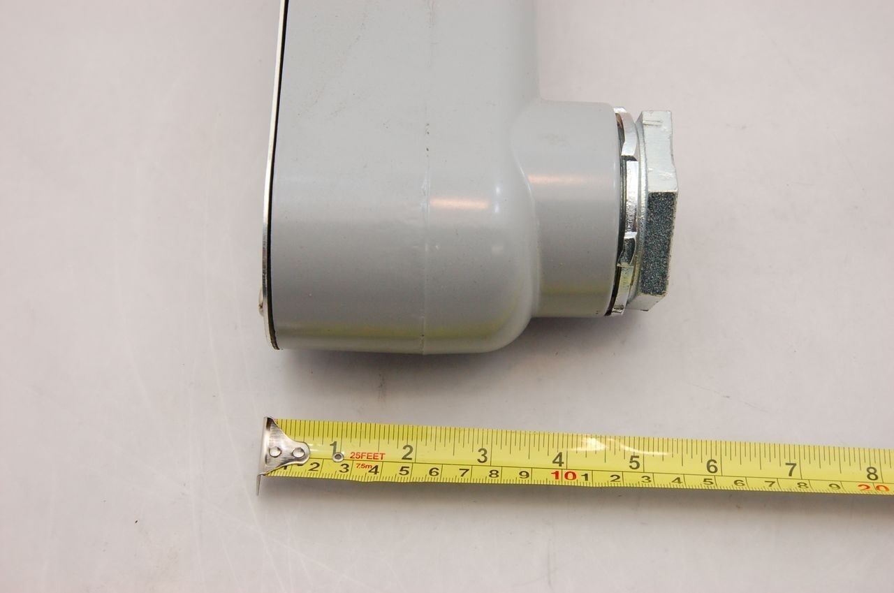 LB-Type 2" Conduit Body (9.5x3.25x3.5") w/ Cover & Liquid Tight Strain Relief