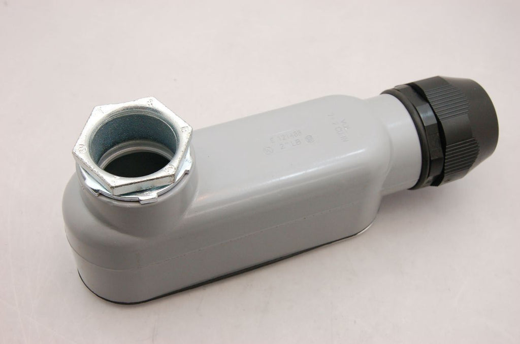 LB-Type 2" Conduit Body (9.5x3.25x3.5") w/ Cover & Liquid Tight Strain Relief