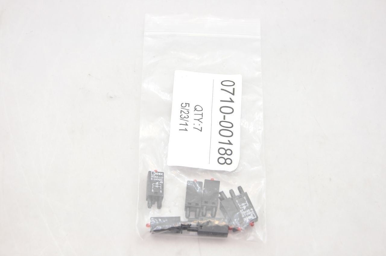 IDEC SQ9Z-LD Relay Socket 12A 24V Lot Of 7 NEW