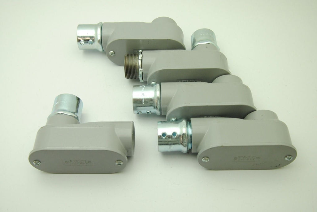 E121488, 1-1/4" SLB Conduit Body, Lot of 5