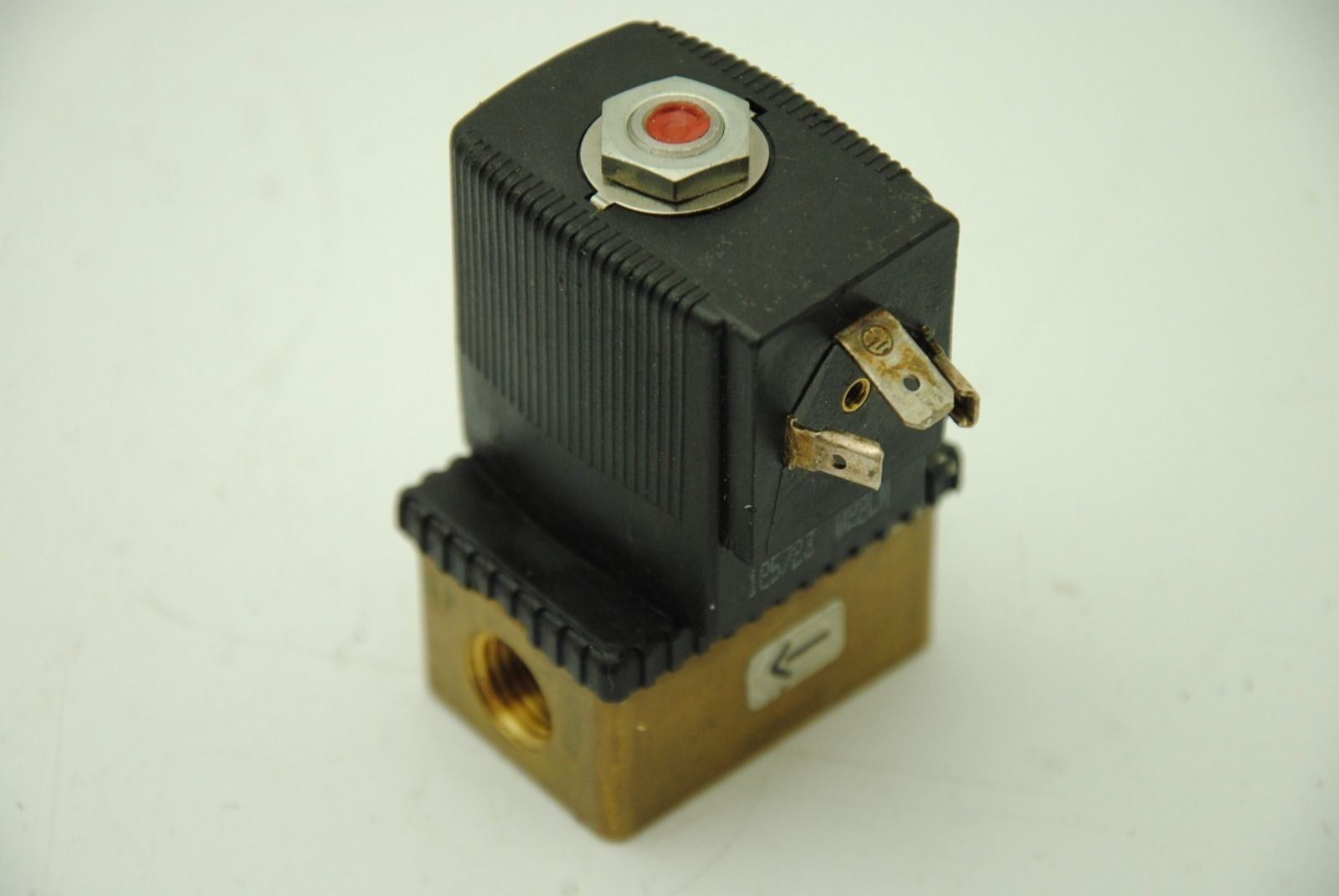 Burkert 456968D, Solenoid Valve 1/4" NPT 24V