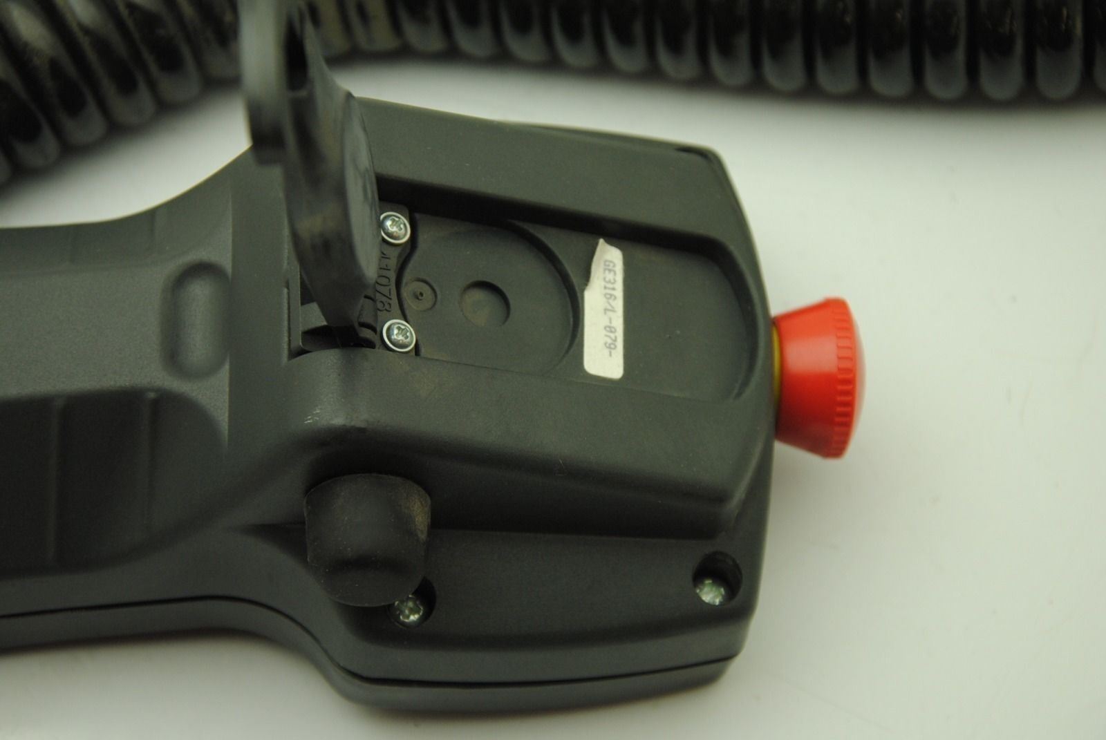 GE316/L-079- Hoist/Crane Controller w/ 25-Pin D-Sub Connector