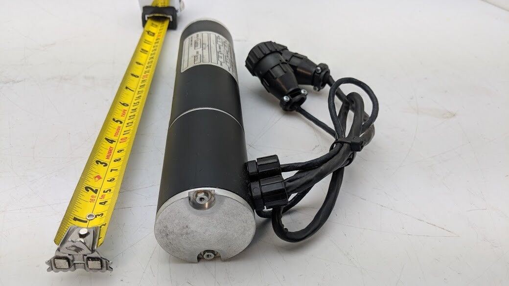Pacific Scientific R24HSNA-HS-NS-NV-03 Brushless Servomotor Regal