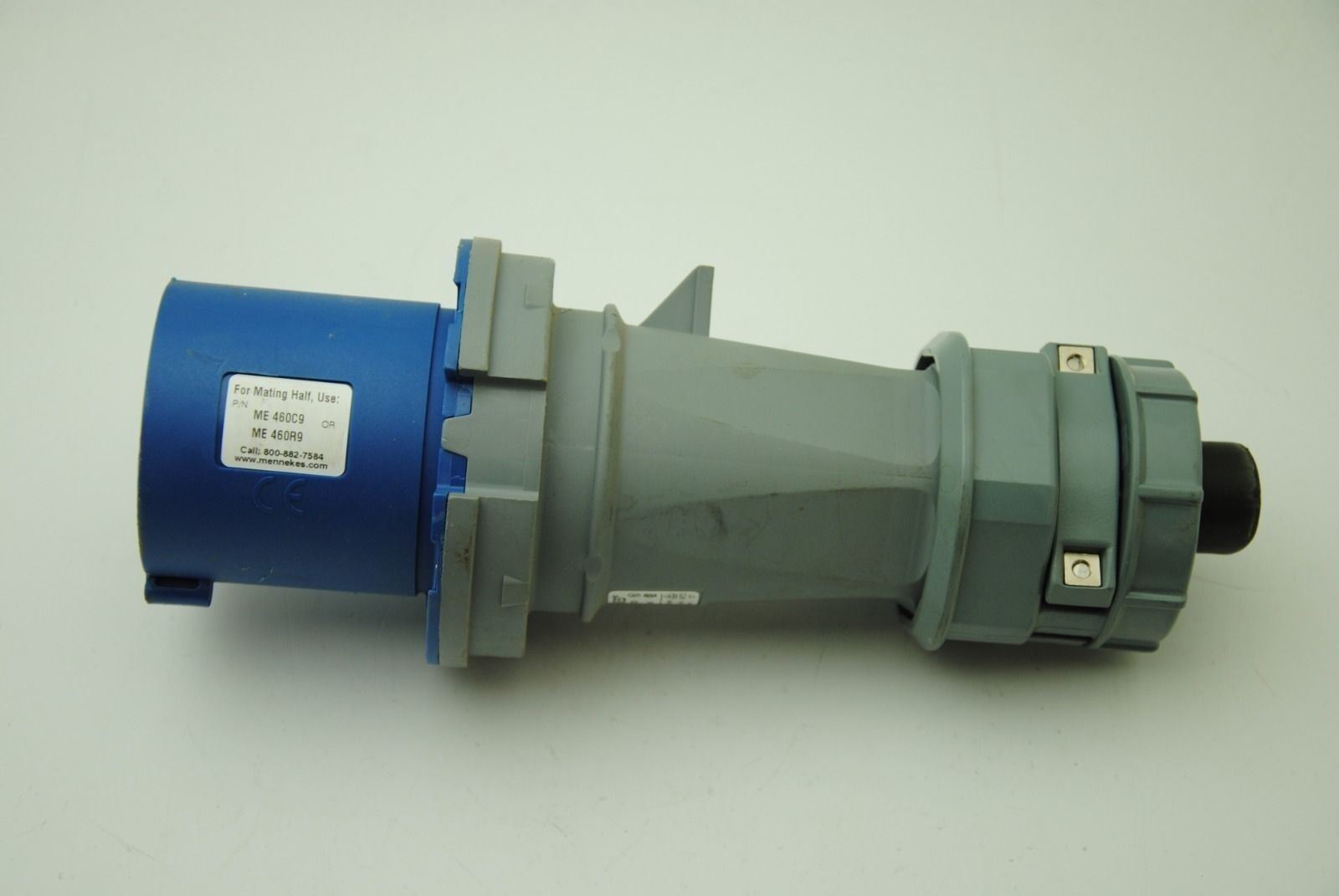 Mennekes ME 460P9-1230, 60A 4W 250Vac Sleeve w/ ME-460C9, 4-Pin Male Connector