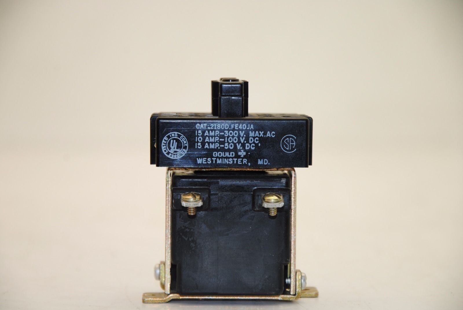 GOULD GENERAL PURPOSE RELAY 2180D- FE40JA 15AMP 300V MAX.AC 24VDC Coil