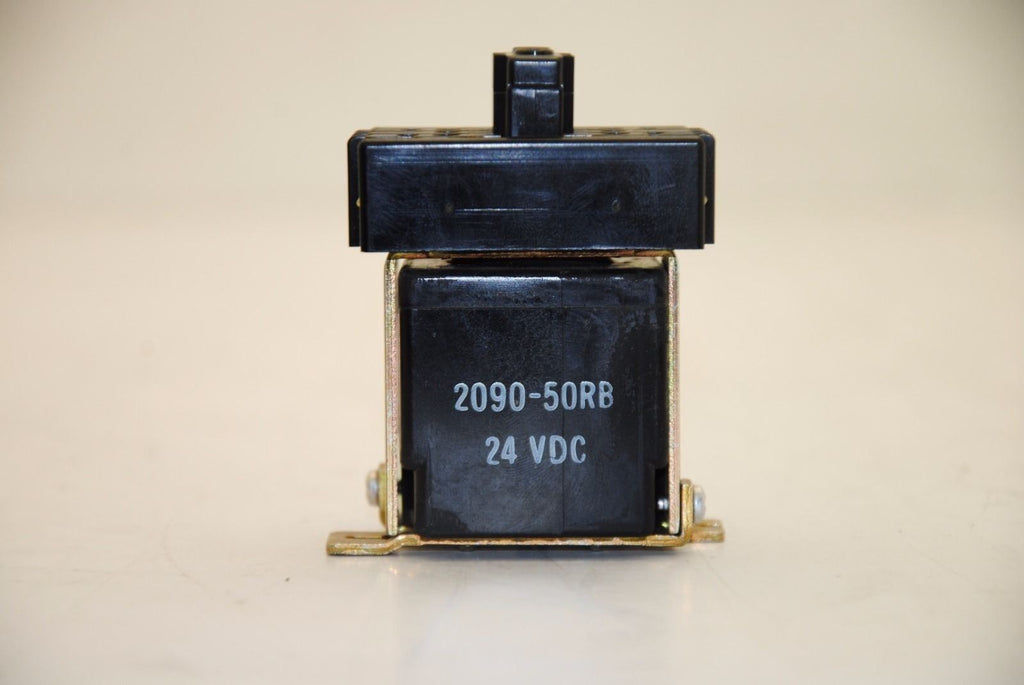 GOULD GENERAL PURPOSE RELAY 2180D- FE40JA 15AMP 300V MAX.AC 24VDC Coil