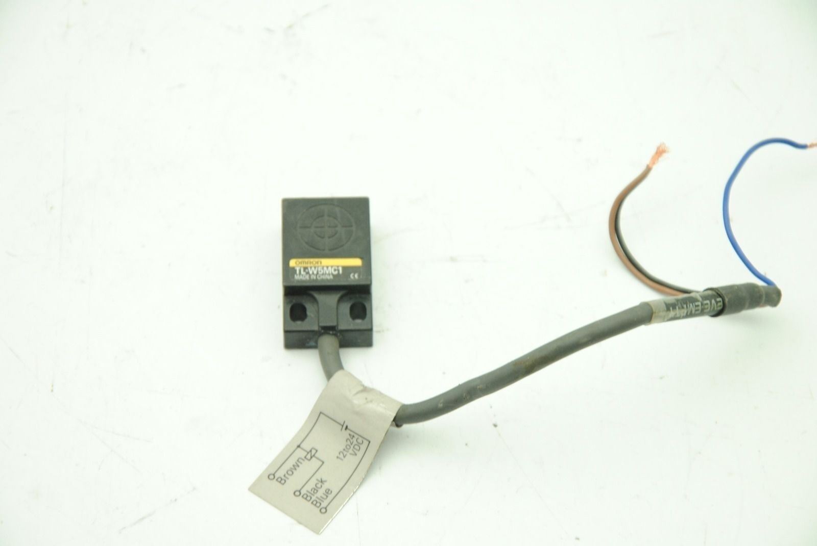 OMRON TL-W5MC1, Proximity Sensor, 12-24VDC