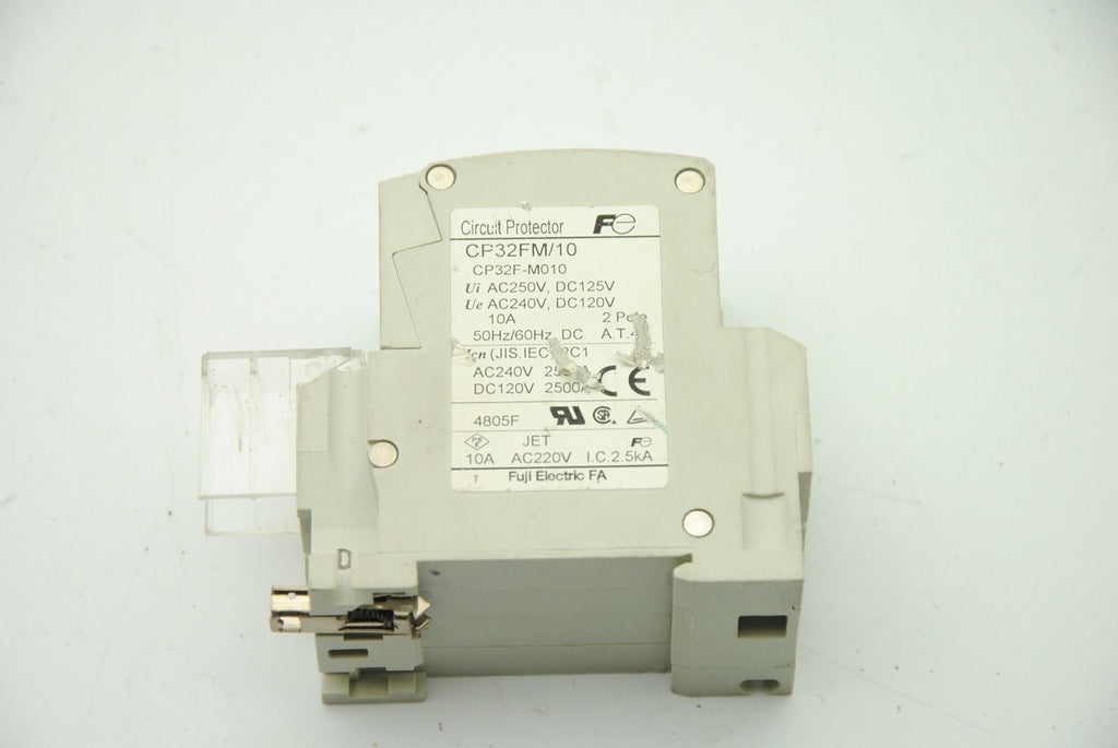 FUJI ELECTRIC CP32FM/10 Circuit Protectors 10A, Lot of 2