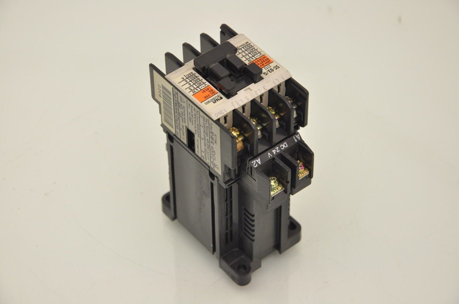 FUJI ELECTRIC SC-03/G 24VDC Coil Contactor