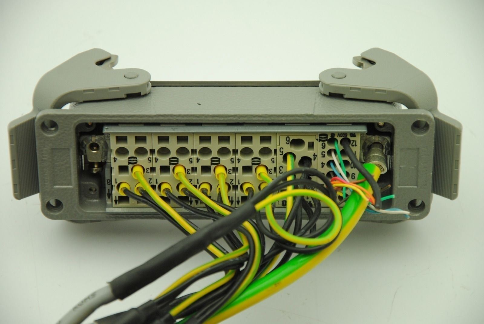 HARTING Connector Housing w/ PC-GF20 Female Connector PC-GF10