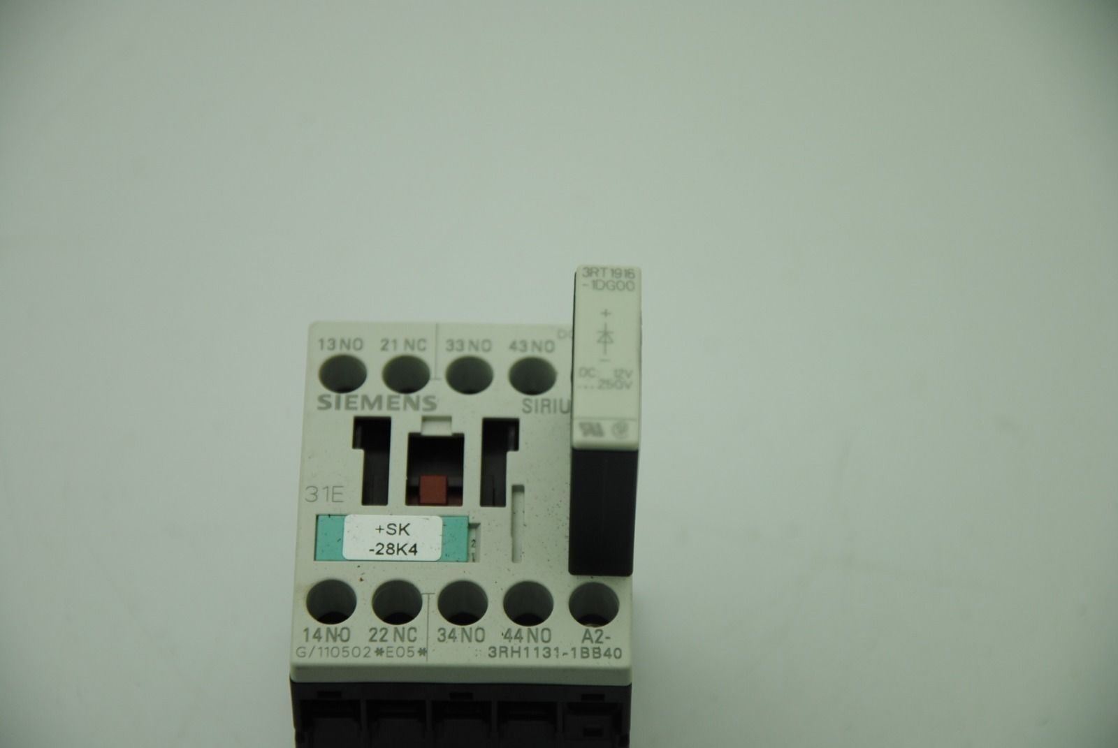SIEMENS 3RH1131-1BB40 Control Relay w/ 3RT1916-1DGOO Surge Suppressor - Lot of 2