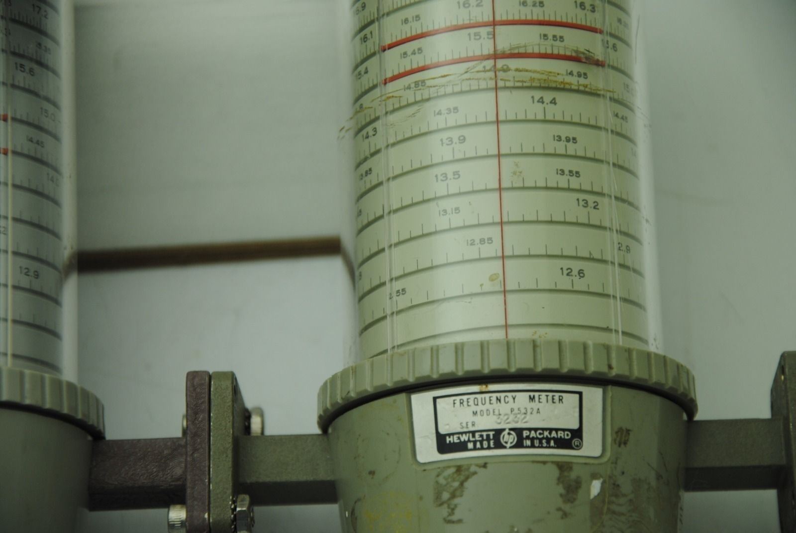 HP Hewlett-Packard P532A Frequency Mete