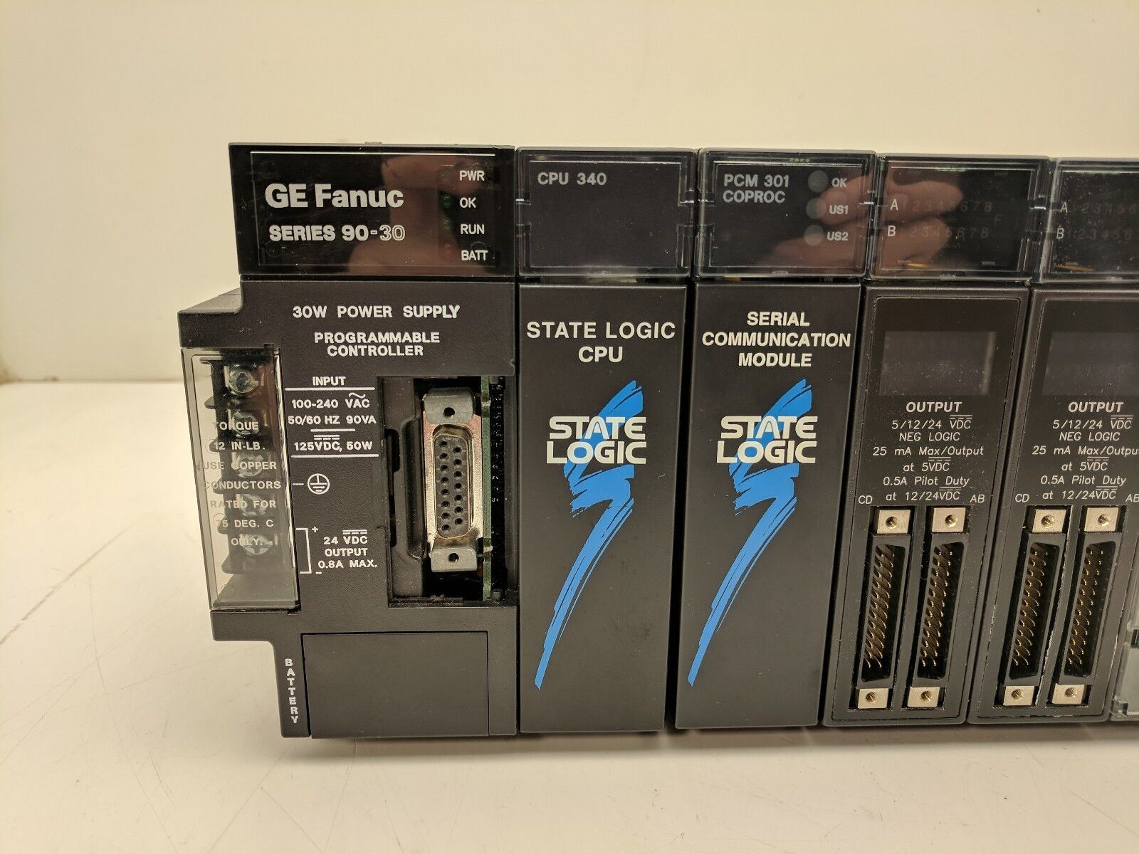 GE Fanuc 90-30 CPU349 CSE340 PCM301 ALG222 ALG392 MDL653 MDL752 PLC Mainframe