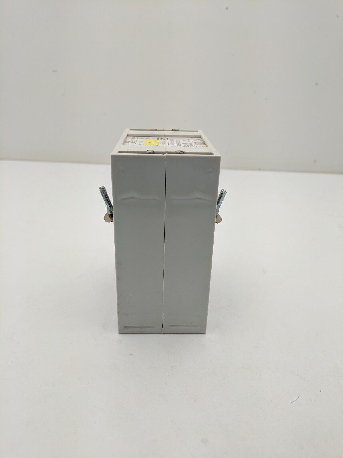 Eaton Current Transducer HF5 800A Primary 5A Secondary Bus Bar Mounted 741E0024