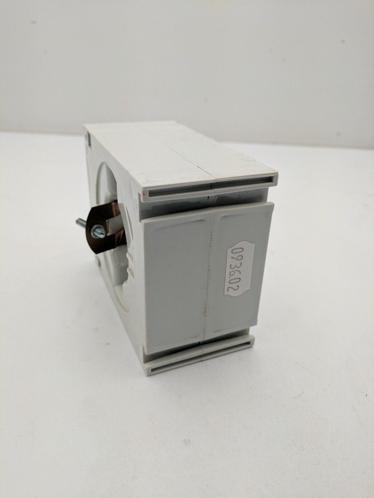 Eaton Current Transducer HF5 800A Primary 5A Secondary Bus Bar Mounted 741E0024