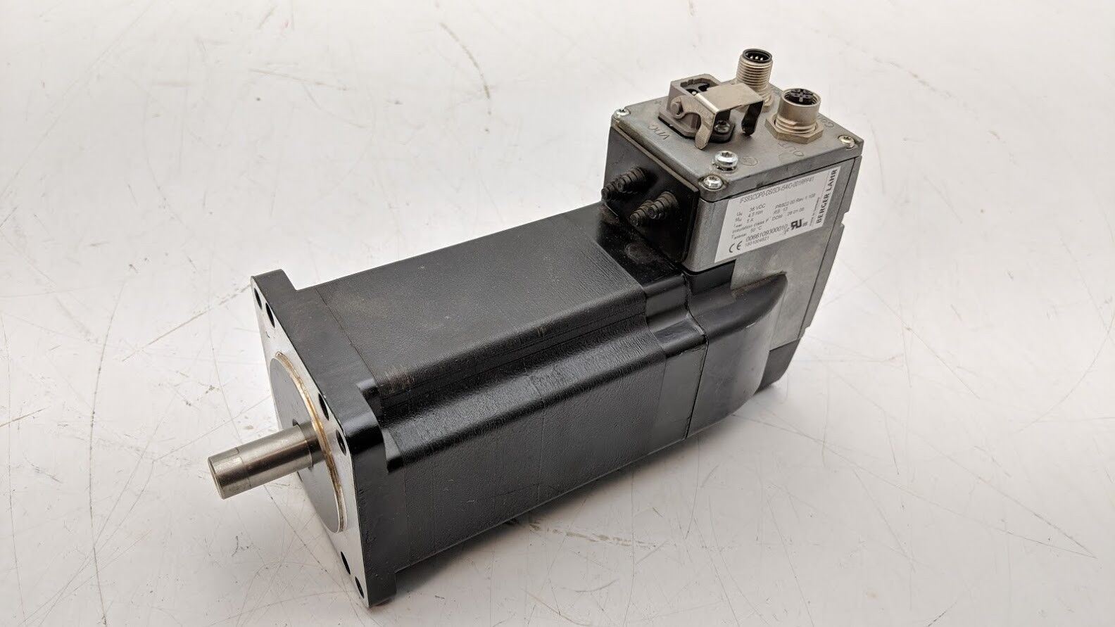 Berger Lahr IFS93/2DP0-DS/3DI-I54/O-001RPP41 Servo Motor 36VDC 5AMP 14mm Shaft