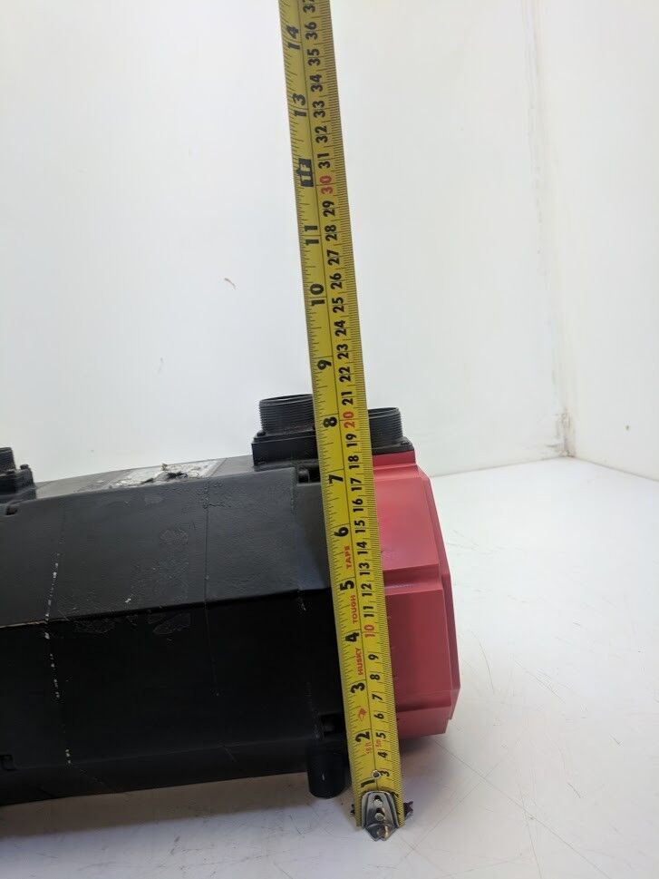 Fanuc A06B-0143-B175#7008 servo motor 2.8KW 3000RPM 155V