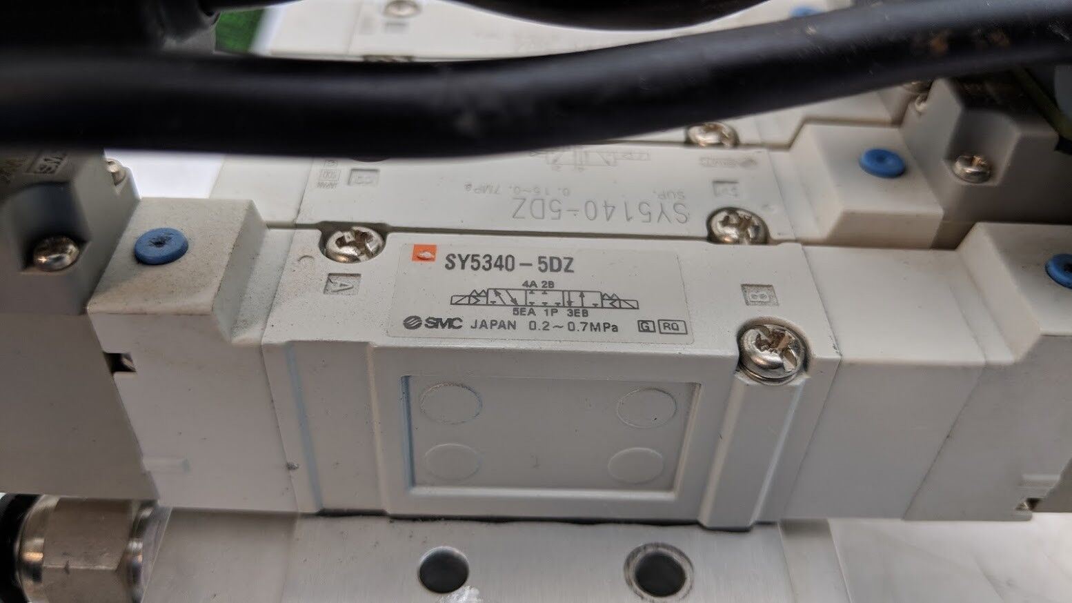 4x SMC SY5140-5DZ, SY5340-5DZ Base Mount Solenoid Valve 5 Port 2-3 Position 24V