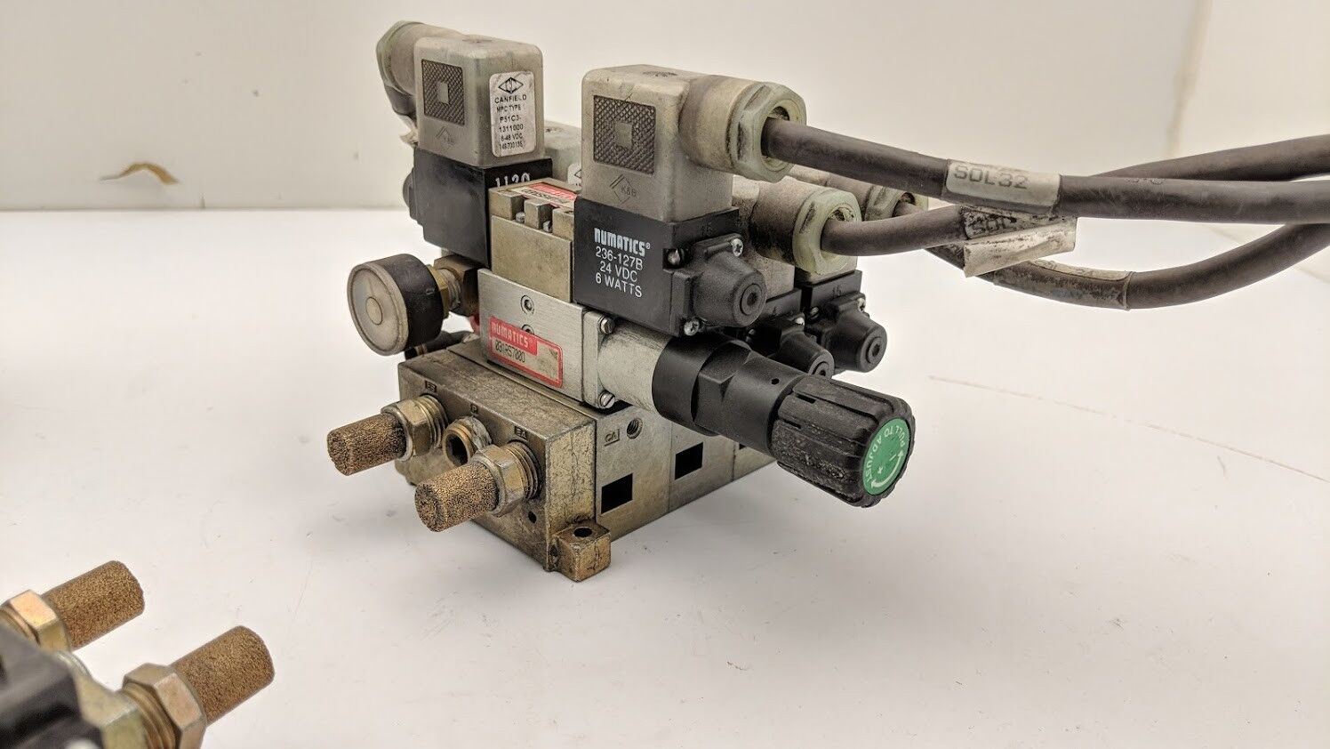 3x Numatics Pnumatic Manifold Block 5 Port 2-3 Position Solenoid 031SS4154 24VDC