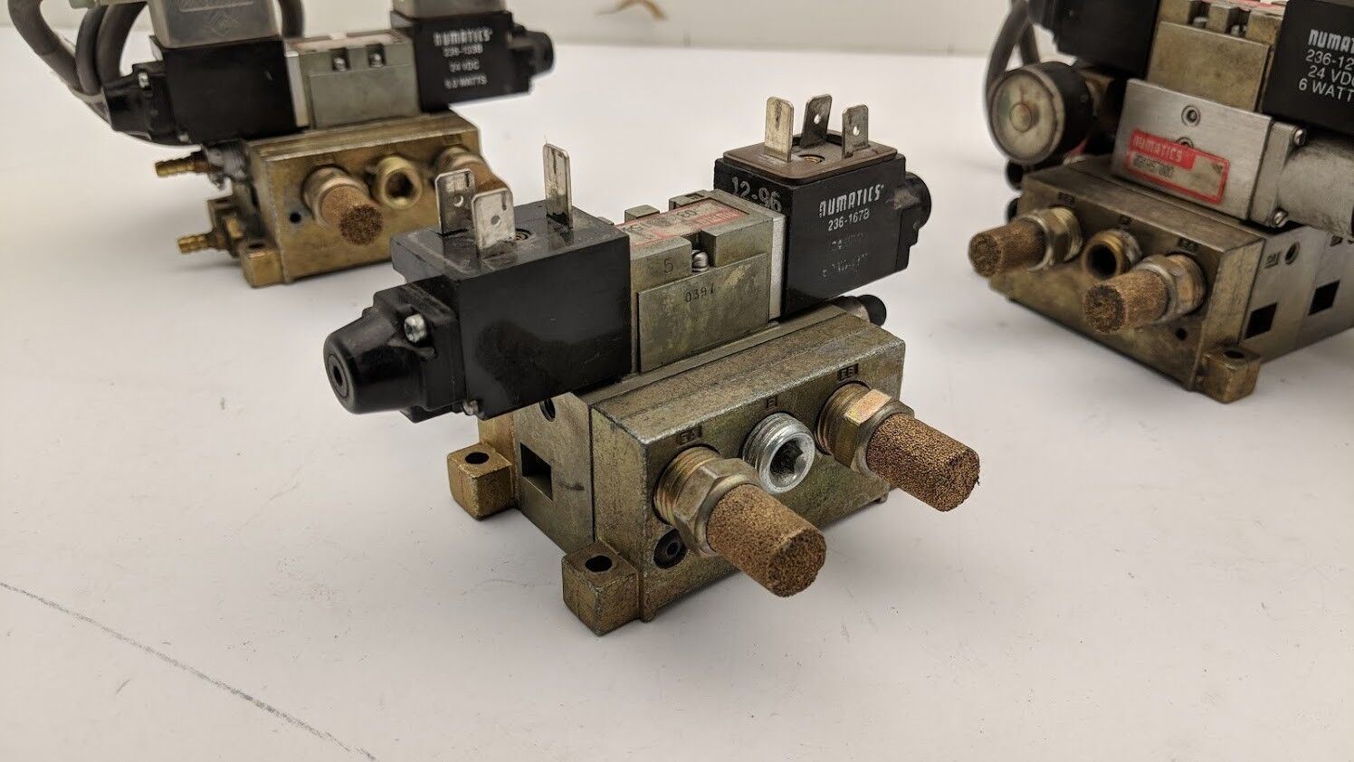 3x Numatics Pnumatic Manifold Block 5 Port 2-3 Position Solenoid 031SS4154 24VDC