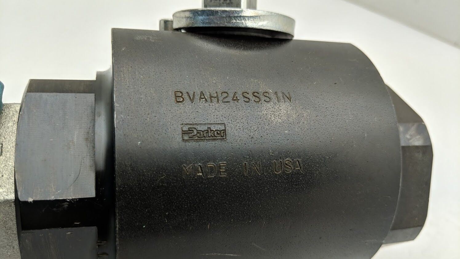 Parker BVAH24SSS1N Manual No Handle Hydraulic Ball Valve SAE #24 1.5" 6000PSI