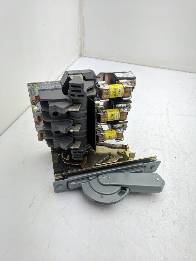 Allen Bradley 1494F-NFL60 Fuseable Disconnect with X-402028 3x LPJ-50SP Fuses