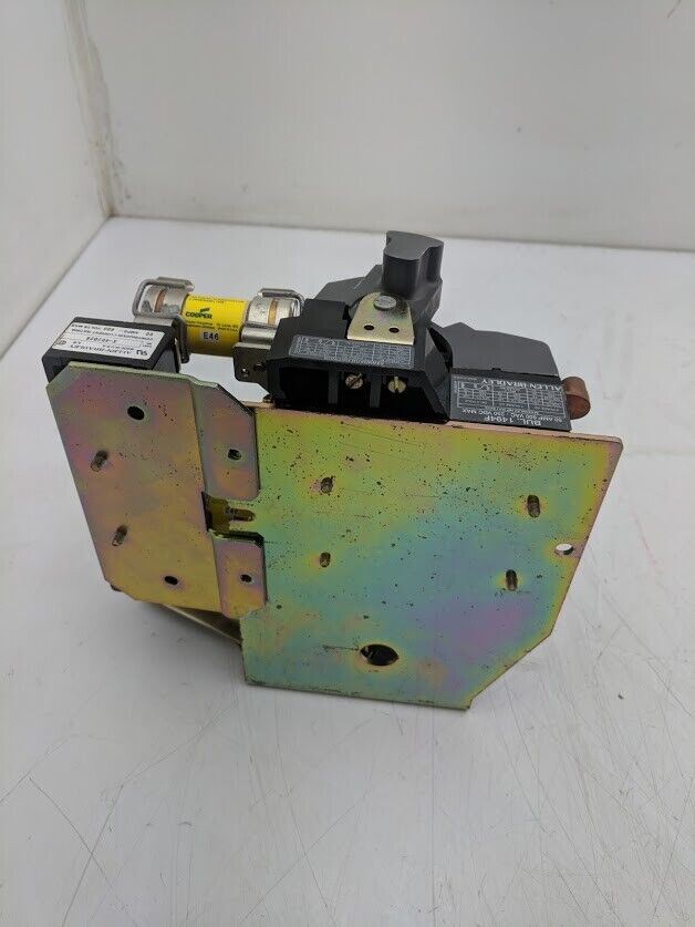 Allen Bradley 1494F-NFL60 Fuseable Disconnect with X-402028 3x LPJ-50SP Fuses