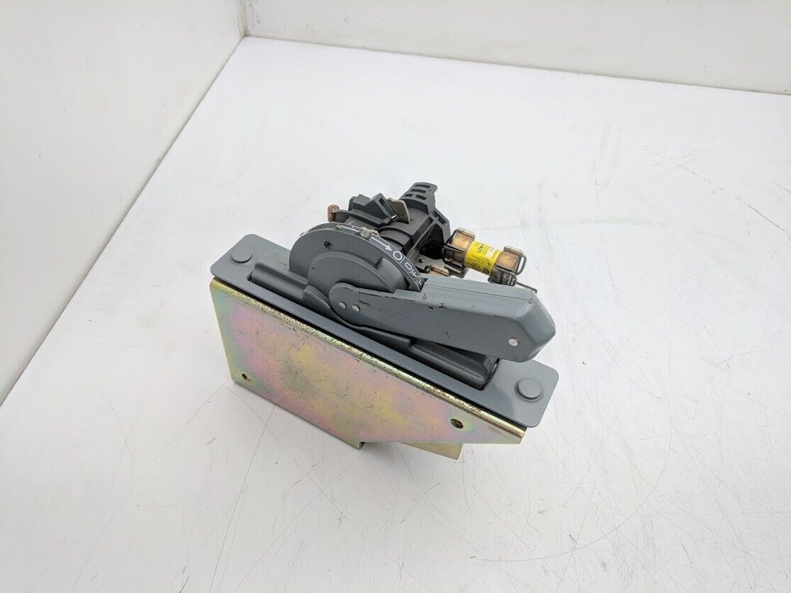 Allen Bradley 1494F-NFL60 Fuseable Disconnect with X-402028 3x LPJ-50SP Fuses