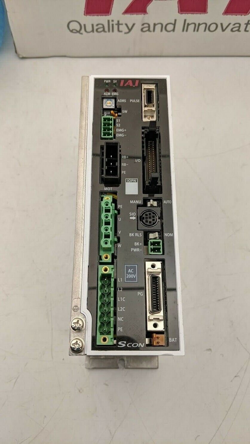 IAI Servo Motor Drive SCON-C-60I-NP-2-2 230VAC input 1PH, 0-230VAC Ouput 3PH