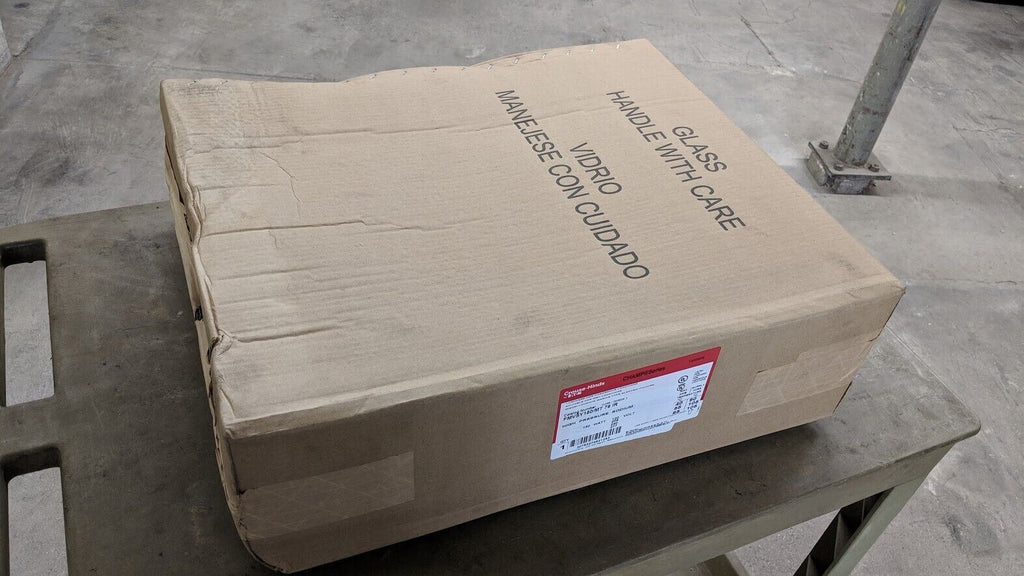 Cooper Crouse-Hinds FMVSY150/MT 76 Industrial Hazardous Location Light Fixture