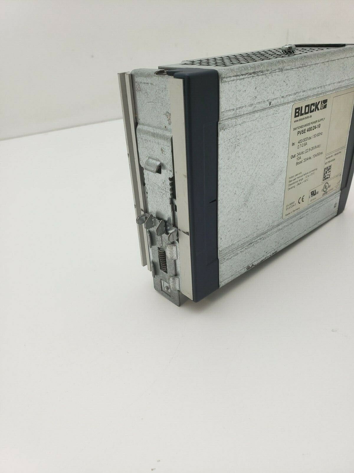 Block PVSE 400/24-10 AC/DC DIN Rail Power Supply 400-500 VAC IN 24VDC 10A Out