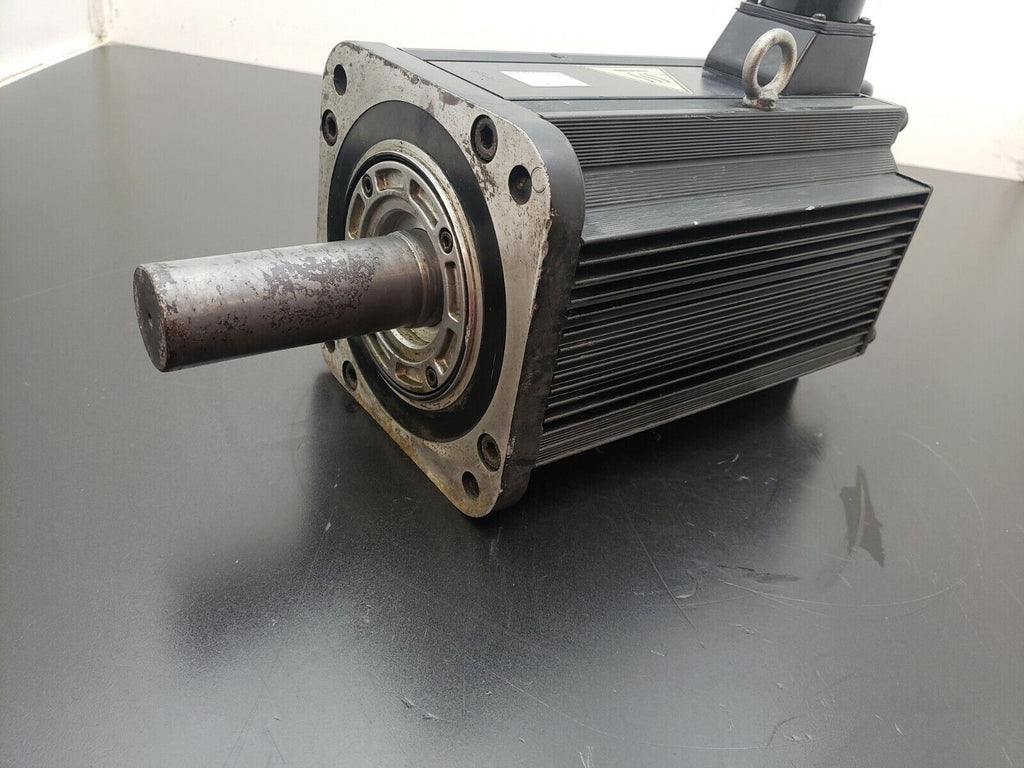Yaskawa AC Servo Motor SGMGH-75ACA21 7.5Kw 200V 54.7A 1500Rpm