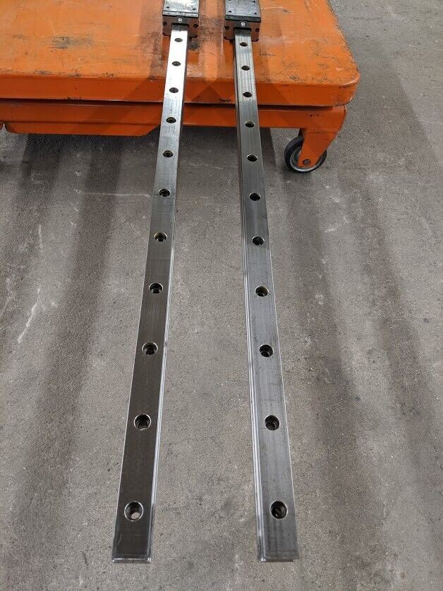 Rexroth Linear Guides Caged Bearing LM 2 Rails 91'' 4 Blocks R1605 30 R2011 SNS