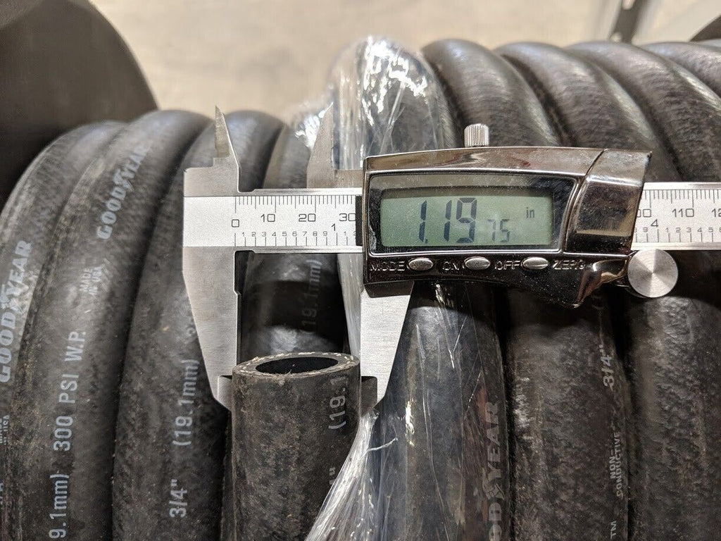 Goodyear Wingfoot Non-Conductive 3/4" 300 PSI Black Hose 07-130 Sold by the Foot