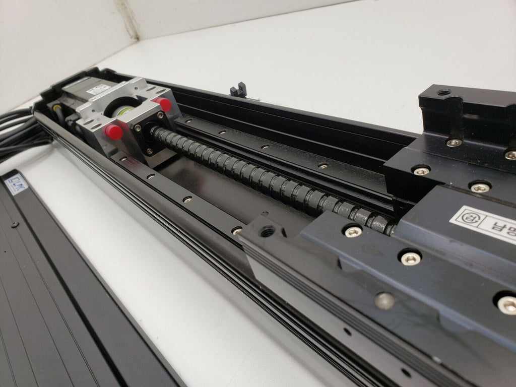 LPK LP120-ST-300L-40B-N Ball Screw Linear Actuator, Yaskawa Servo Motor, Drive