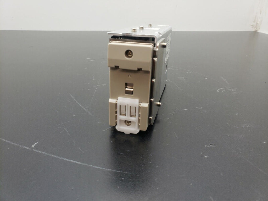 Omron Power Supply S8JX-G15024CD Din-Mounted 150 Watts 6.5A 24V Out 100-240V In