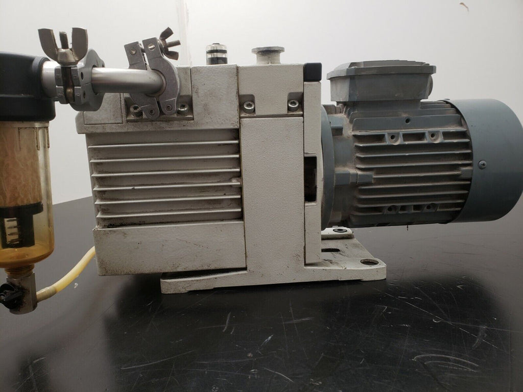 Leybold Trivac 240V D4B Tested To 11 Microns W/ AF8 Filter, OF4-25
