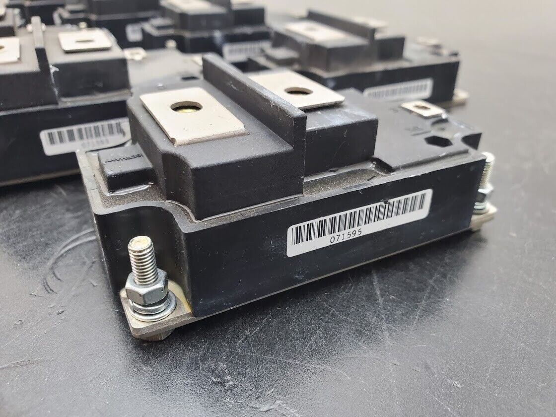 9x Toshiba MG400J1US51 GTR Power Module Silicone N Channel IGBT Switching, Motor