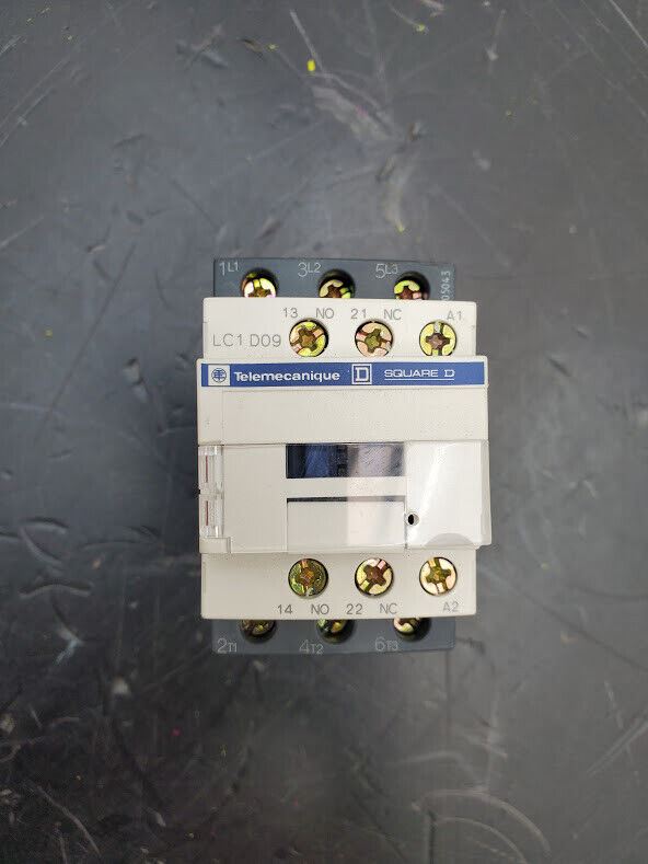 TELEMECANIQUE LC1D09 Contactor 200-600V 1PH or 3PH 2-5kW w/ 120VAC Coil DIN Rail