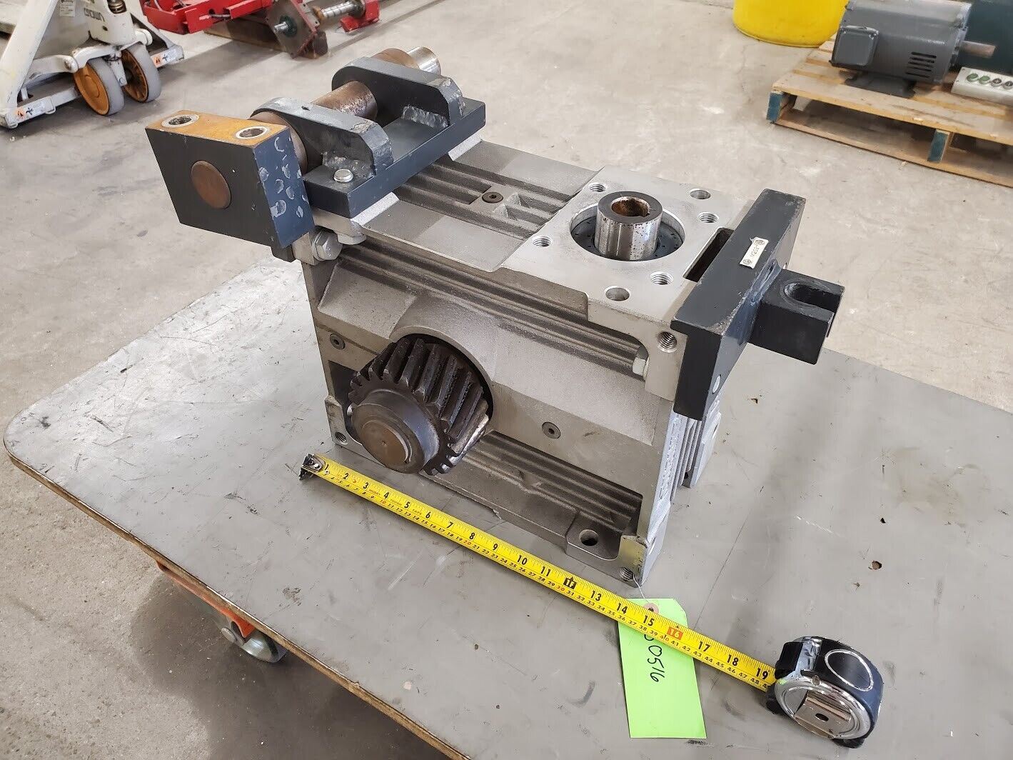 ATLANTA Rack and Pinion Right Angle Worm Gear Drive Box 56 27 051 52:1 Ratio