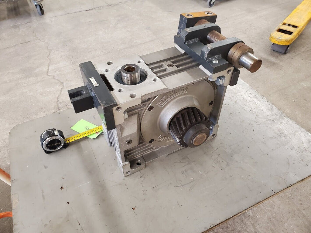 ATLANTA Rack and Pinion Right Angle Worm Gear Drive Box 56 27 051 52:1 Ratio