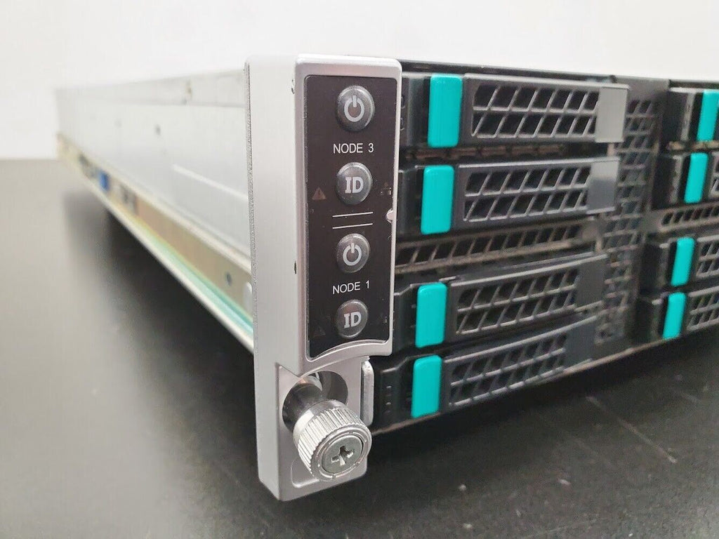 Intel Server Storage H2216XXKR 16x SFF HDD 8x Xeon E5-2680 256Gb DDR3-1600 Ram B