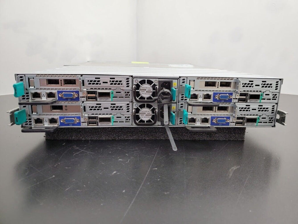 Intel Server Storage H2216XXKR 16x SFF HDD 8x Xeon E5-2680 256Gb DDR3-1600 Ram B