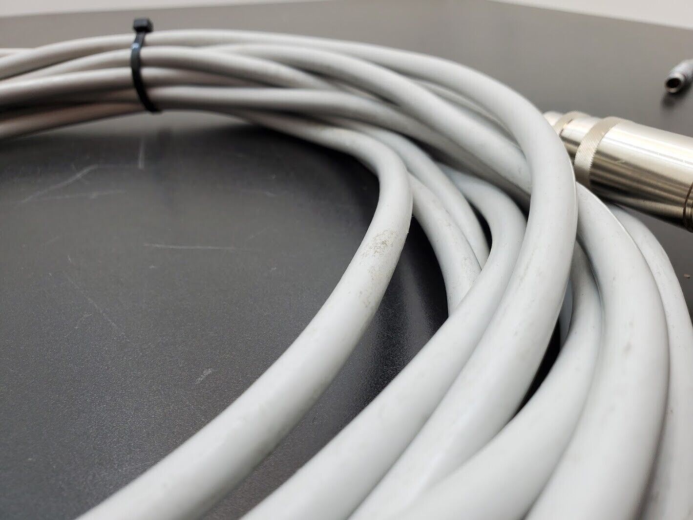 Bruel & Kjaer AO 0028 Microphone Extension Cable Preamplifier to Spec 10m 30ft J