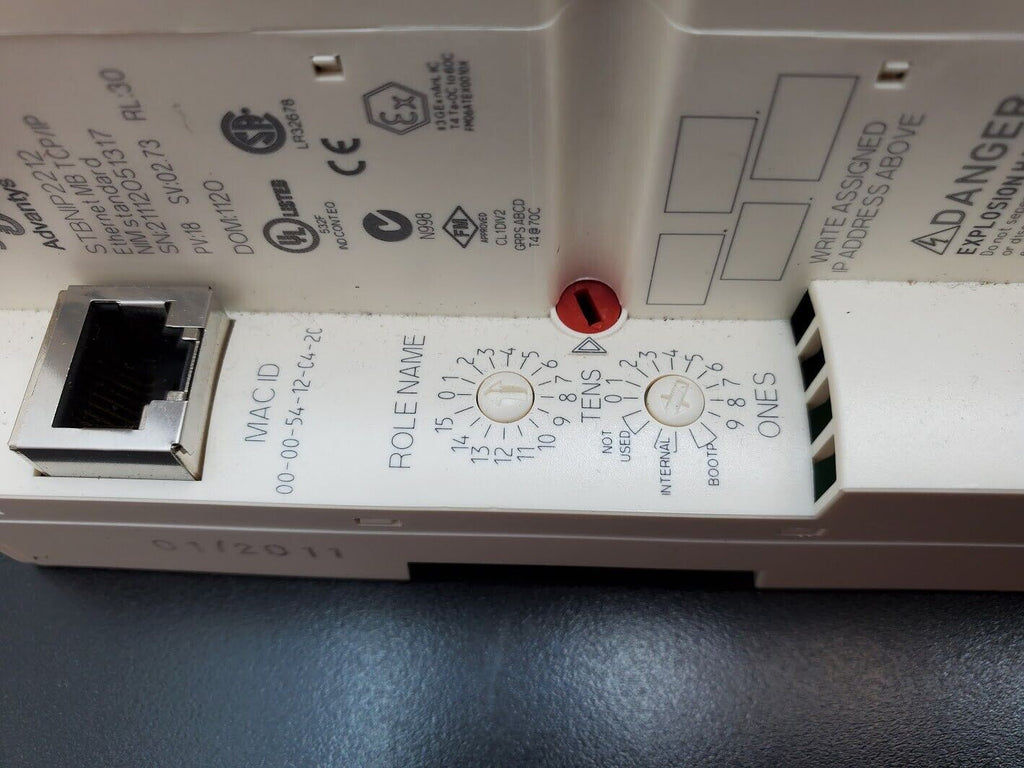 Schneider Telemecanique STBNIP2212 Ethernet MB TCP/IP NIM PLC Control Advantys C