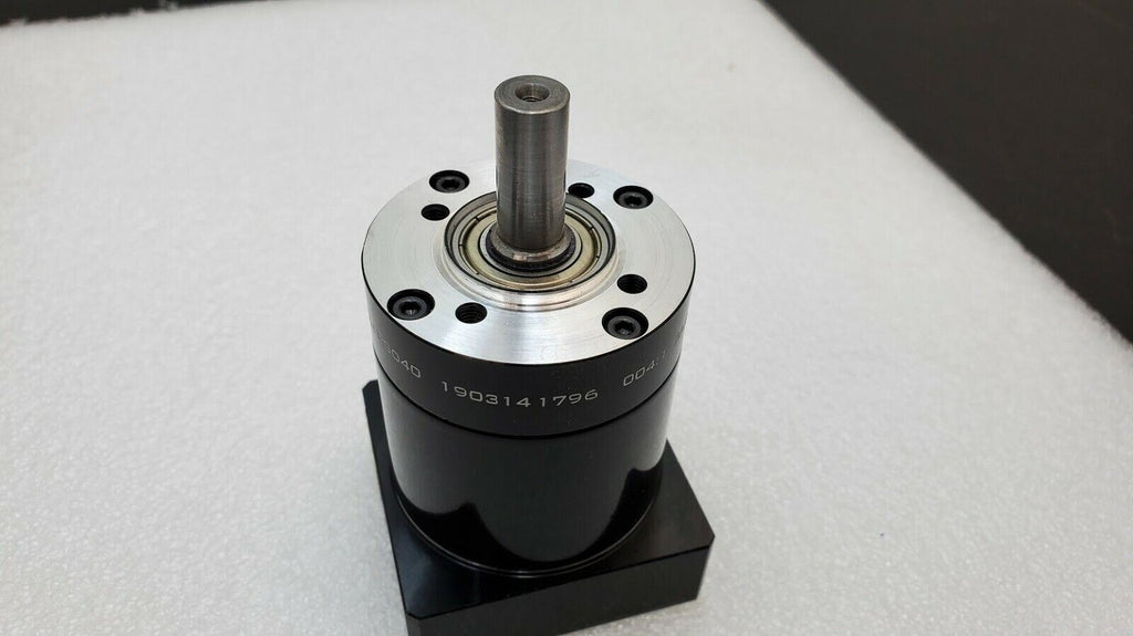 APEX DYNAMICS PG040 - 004 Planetary Servo Inline Gearbox Gear Reducer 4:1 NEW