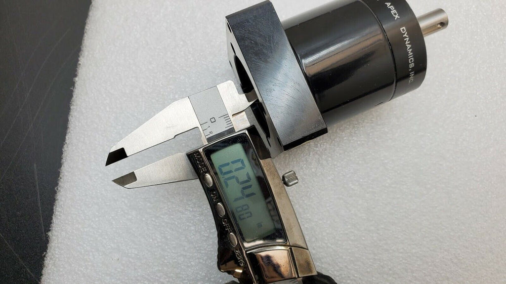 APEX DYNAMICS PG040 - 004 Planetary Servo Inline Gearbox Gear Reducer 4:1 NEW