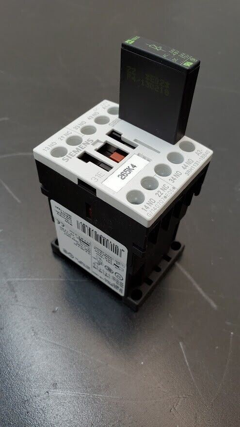 SIEMENS SIRIUS 3RH1131-1BB40 Contactor E05