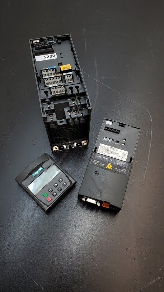 Siemens Micromaster 420 Drive 6SE6420-2AB15-5AA1 w/ 6SE6400-1PB00-0AA0 & Panel