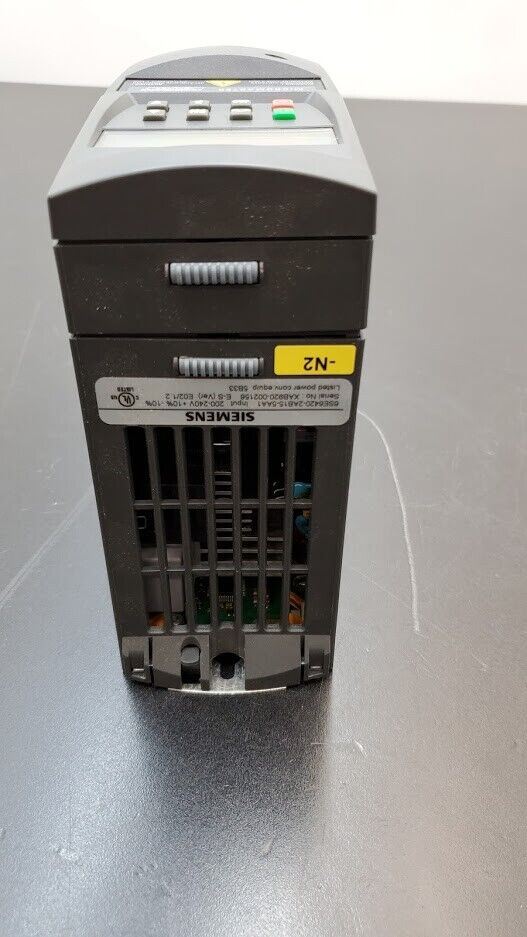 Siemens Micromaster 420 Drive 6SE6420-2AB15-5AA1 w/ 6SE6400-1PB00-0AA0 & Panel